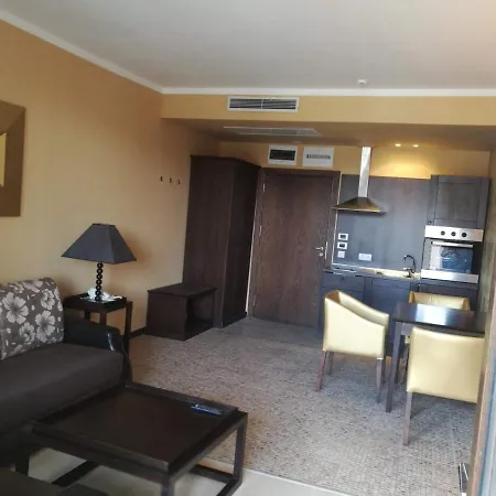 Апартамент Pool & Sea В 5-Звезден Комплекс, Слънчев Бряг * Sunny Beach